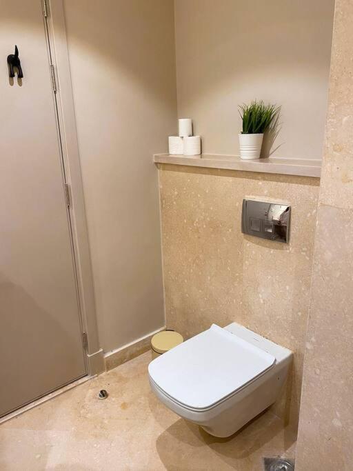 Lovely 1 Bedroom Apt. At Mangroovy With Free Access To The And Pools Chaletu Hurghada